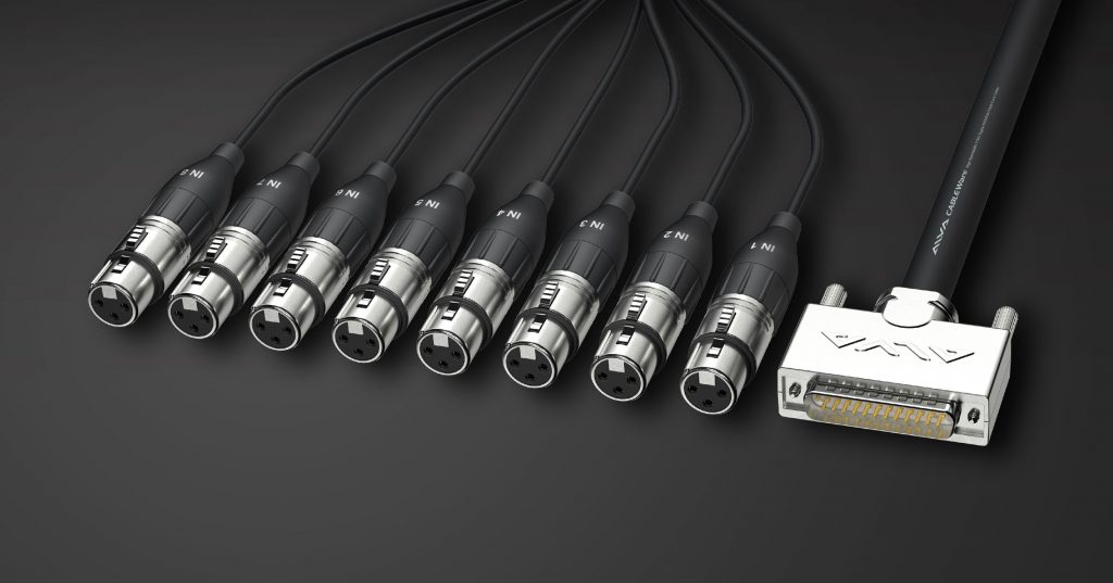 D-Sub25 male to 8 x XLR female