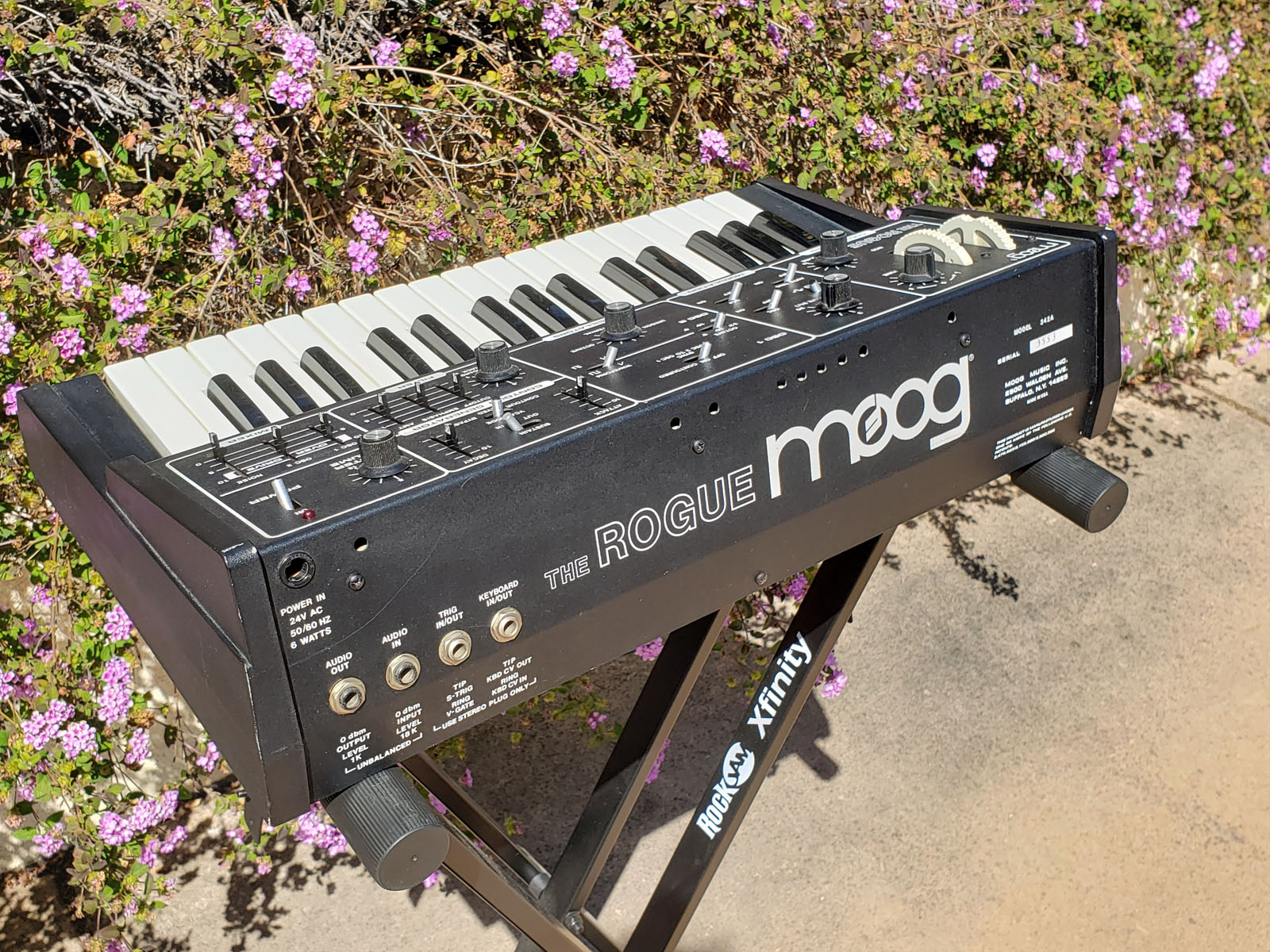 Vintage Moog Rogue Analog Synthesizer Keyboard Serviced w