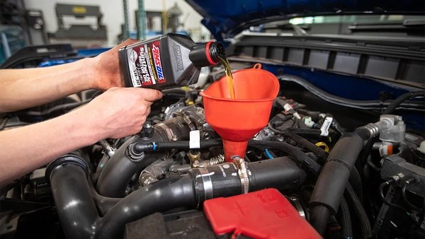Adding AMSOIL for a 25,000 Mile change interval