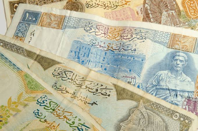 النظام يتهيأ لطرح فئة الخمسة آلاف ليرة