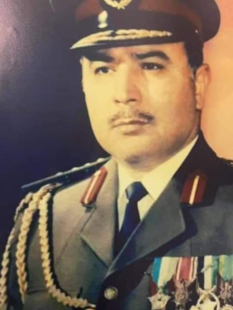 ” والله لأجيب مرتك وألبّسها بنطلون وأحطّها على الدولاب!”