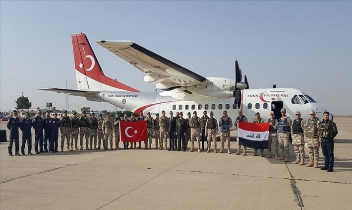 بعد أيام من زيارة وزير الدفاع ..تركيا ترسل 25 مستشاراً عسكرياً لدعم العراق