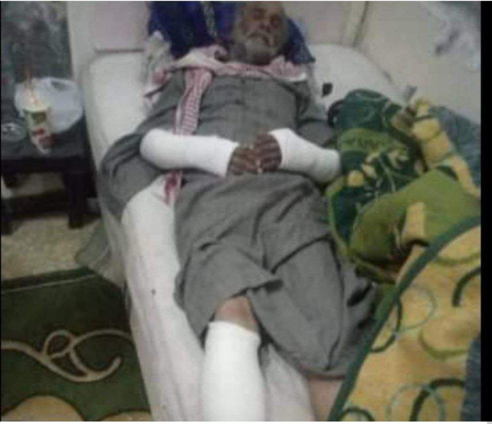 دورية من قوات سورية الديمقراطية تعتدي بالضرب على مسن في الرقة