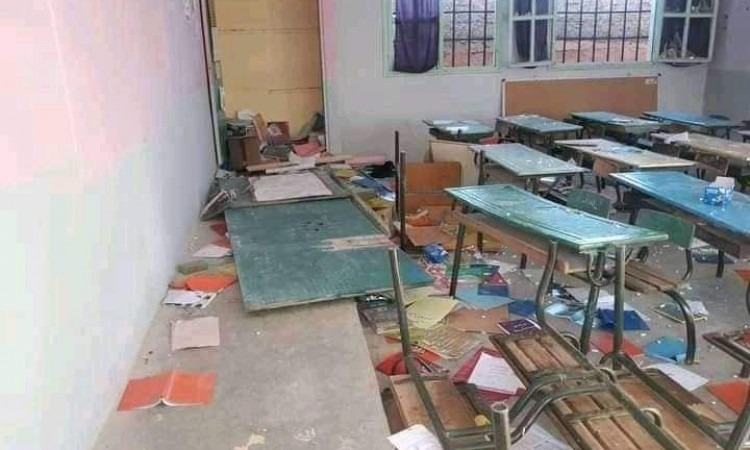 سرقات بالجملة لتجهيزات المدراس لم تستثنِ حتى الورق جنوب سوريا