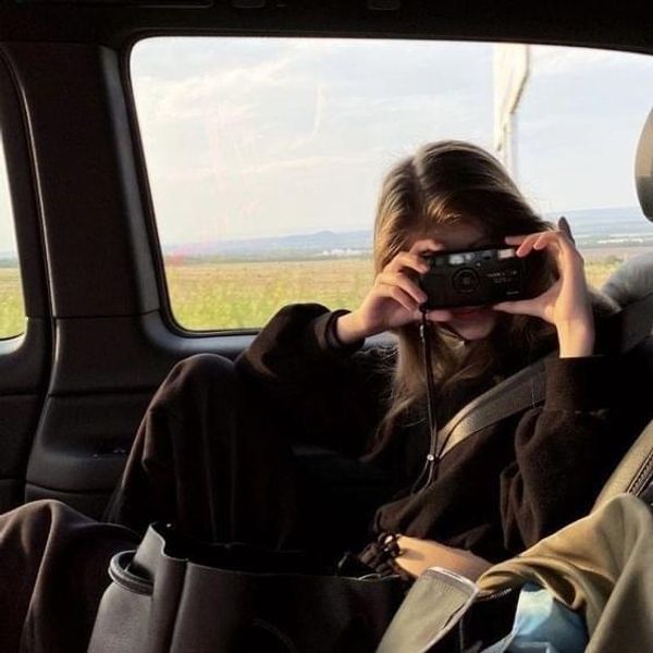 Genius Abroad Home - Creative 8K City Arts | Free Download