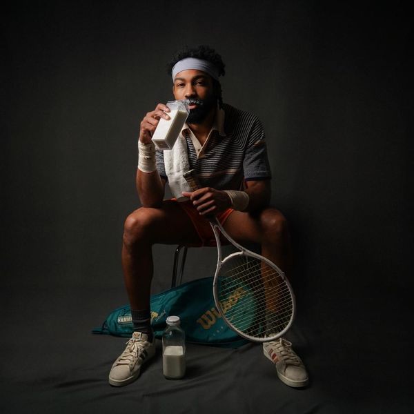 Dayne Janine - Stunning Mountain Background - High Resolution