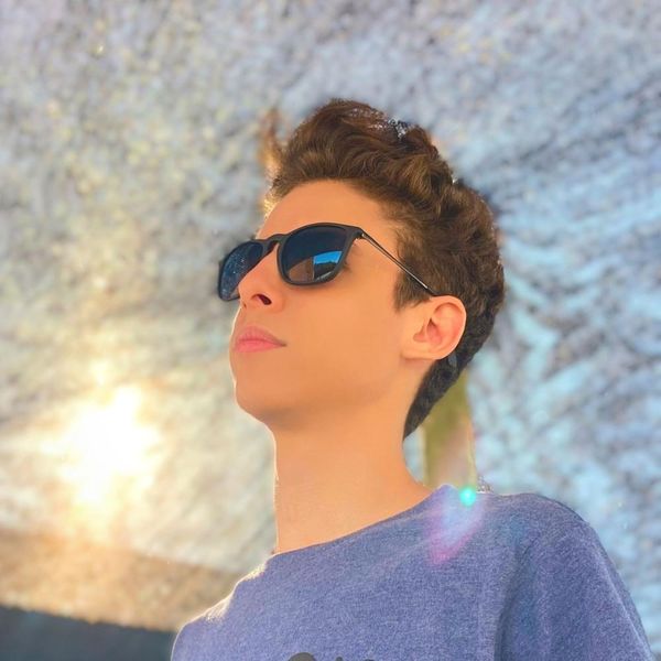 Fede - Classic Colorful Design - 8K