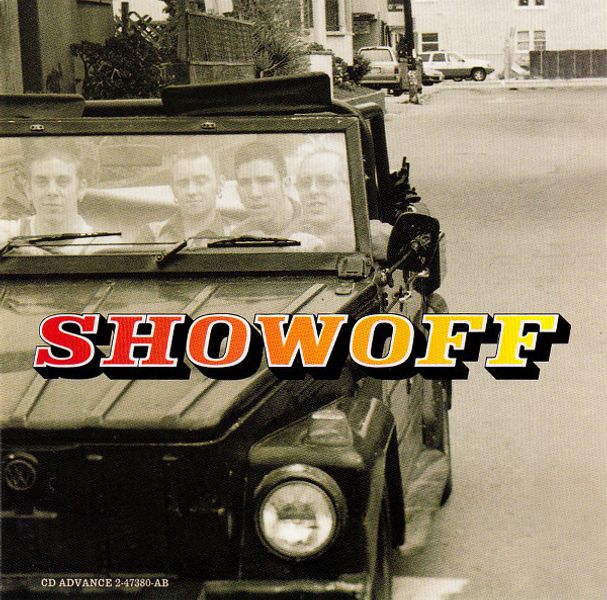 Showoff Contact Us - Dark Patterns - Beautiful 8K Collection