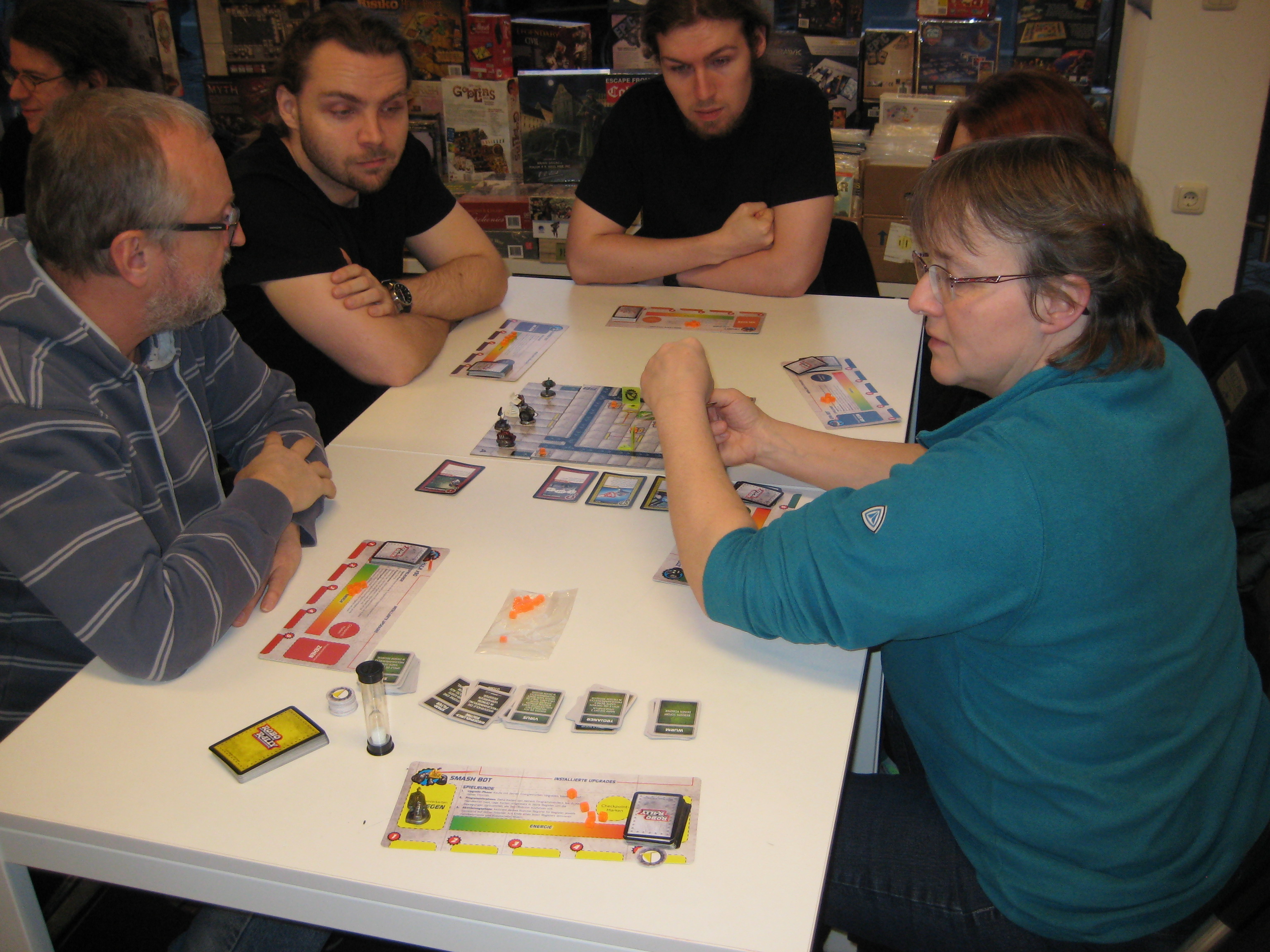 Die große Runde beginnt. Wird bestimmt großartig!