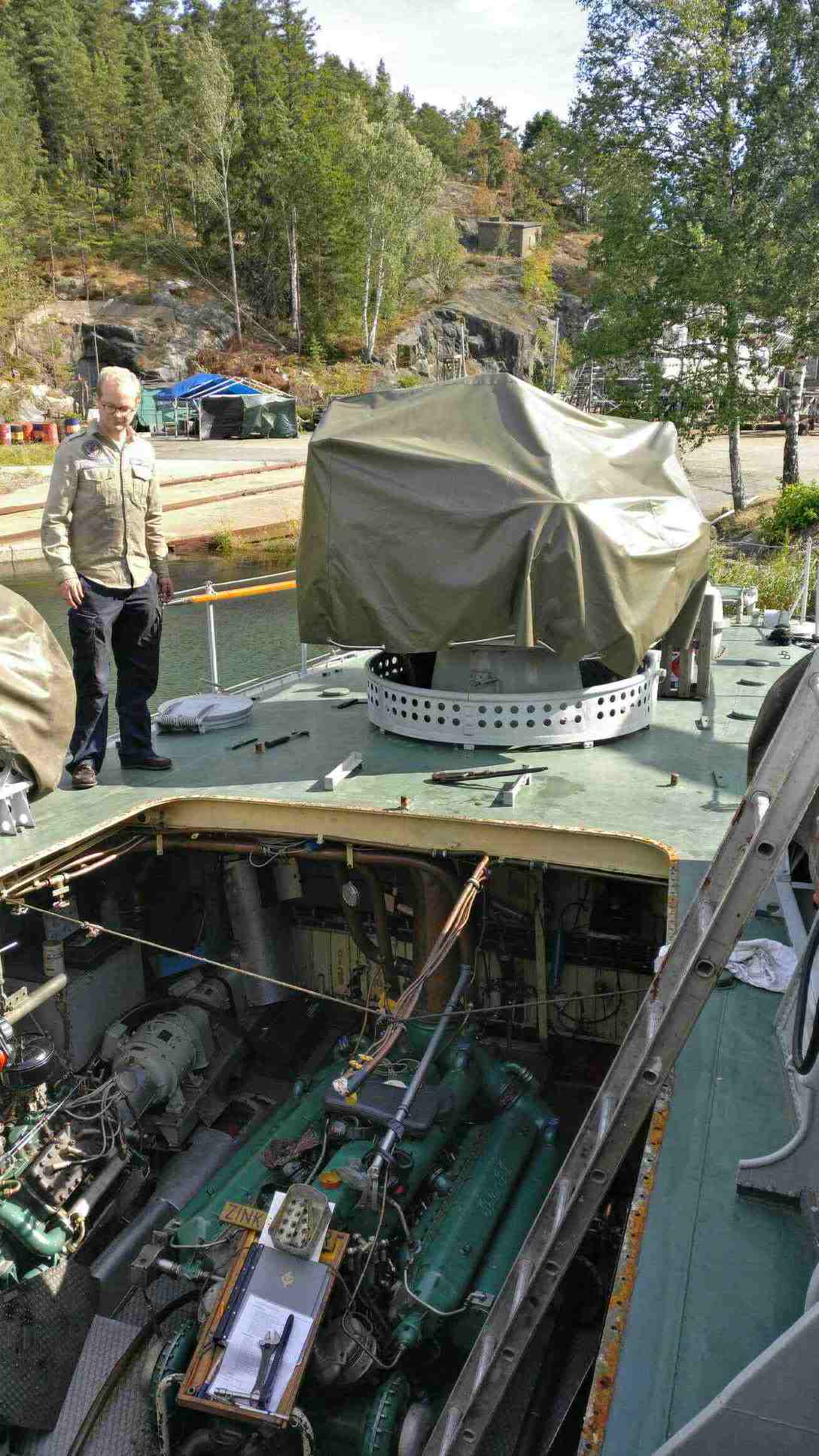 Utan kappen är det inte mycket däck kvar...