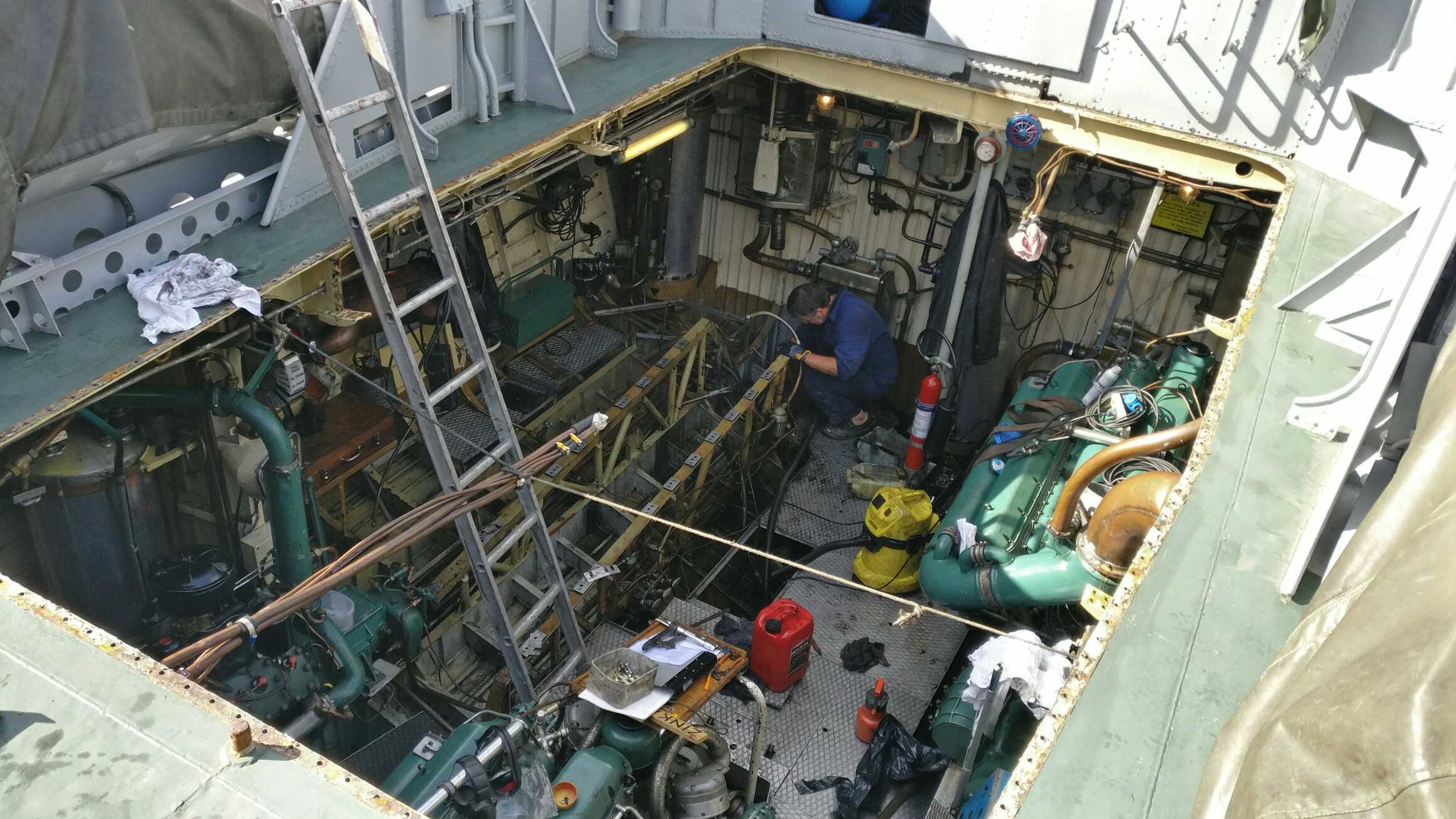 Städat och fint under motorbädden