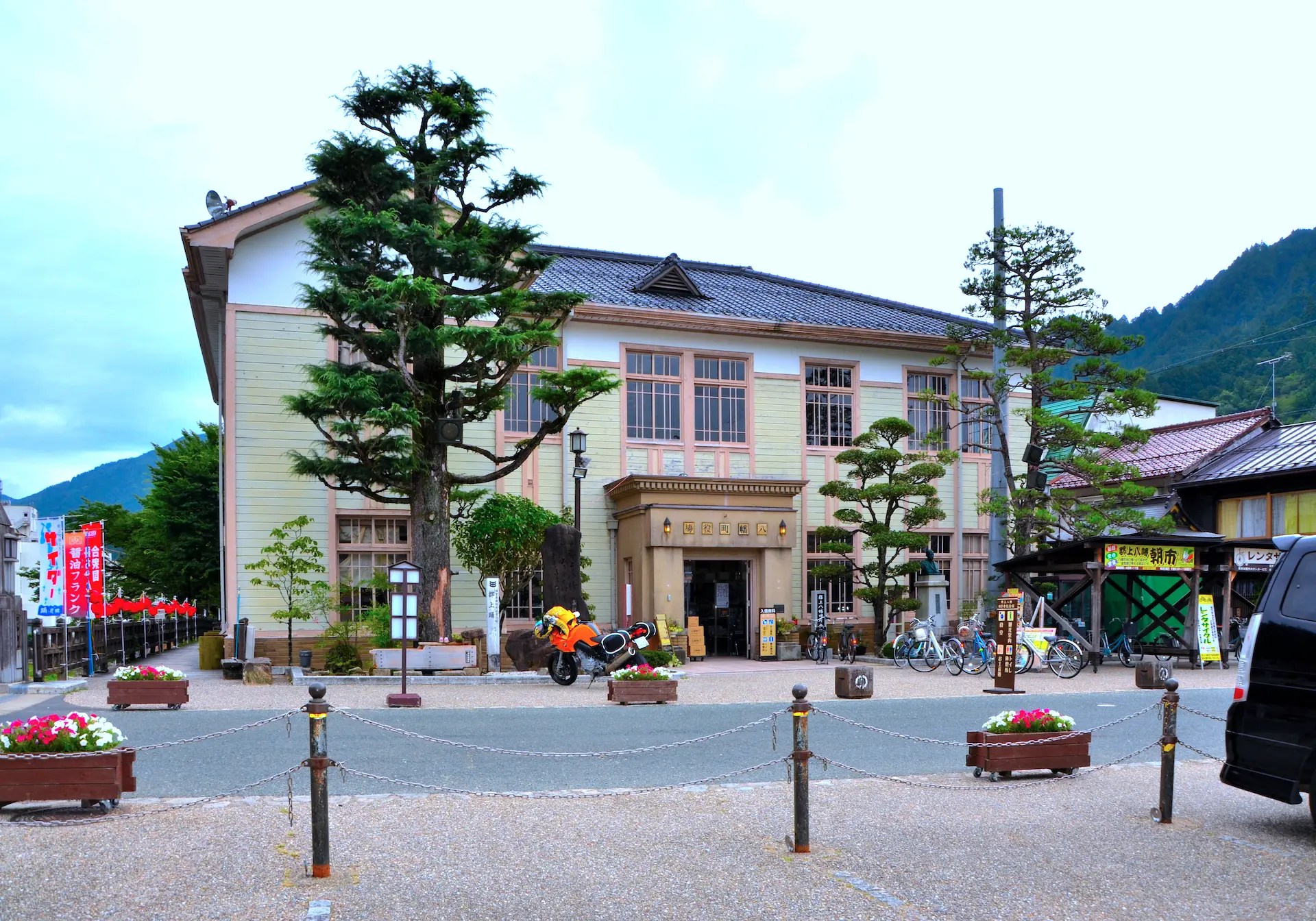 郡上八幡旧庁舎記念館 | ニッポン旅マガジン