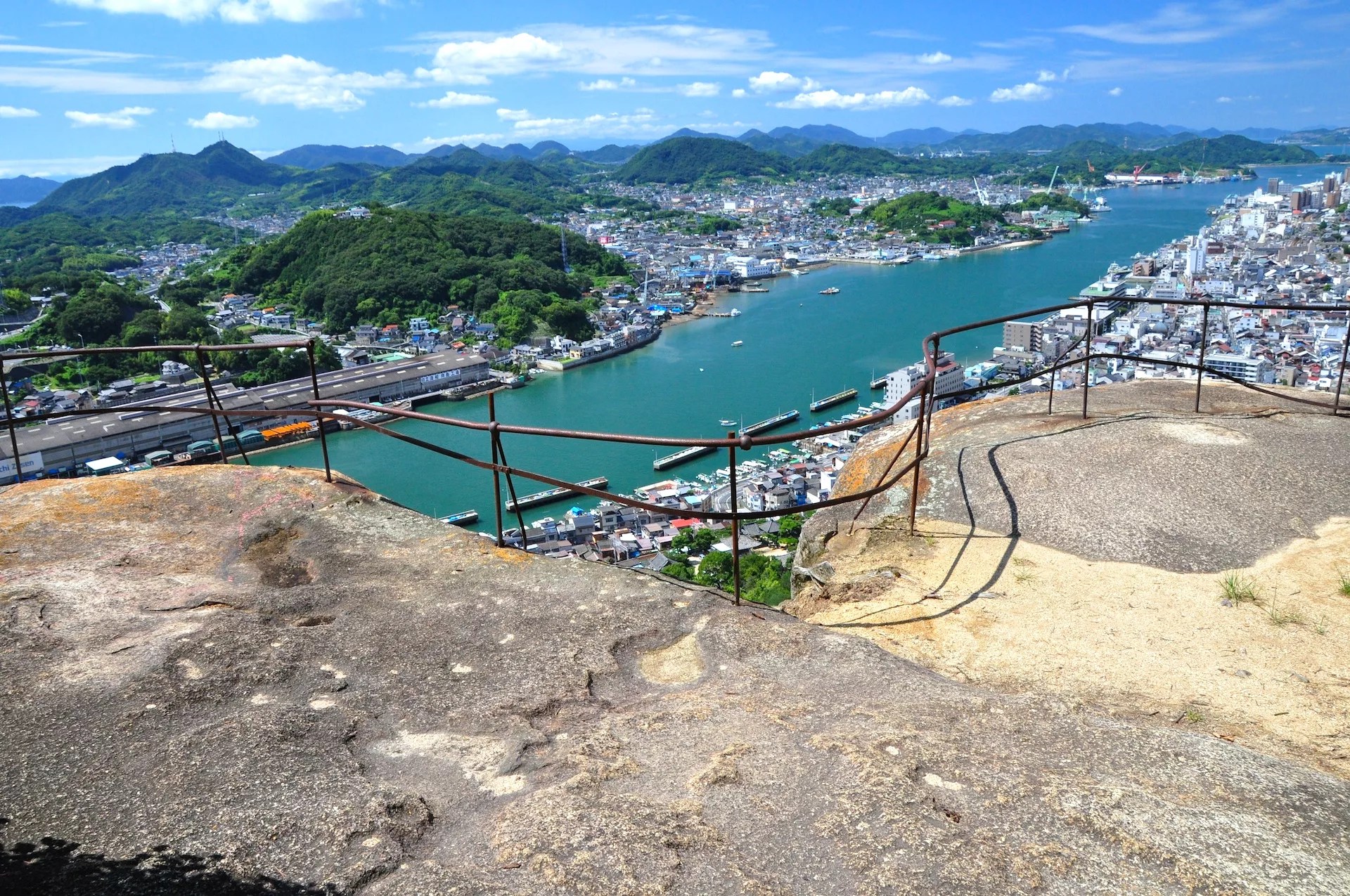 浄土寺山・不動岩展望台 | ニッポン旅マガジン