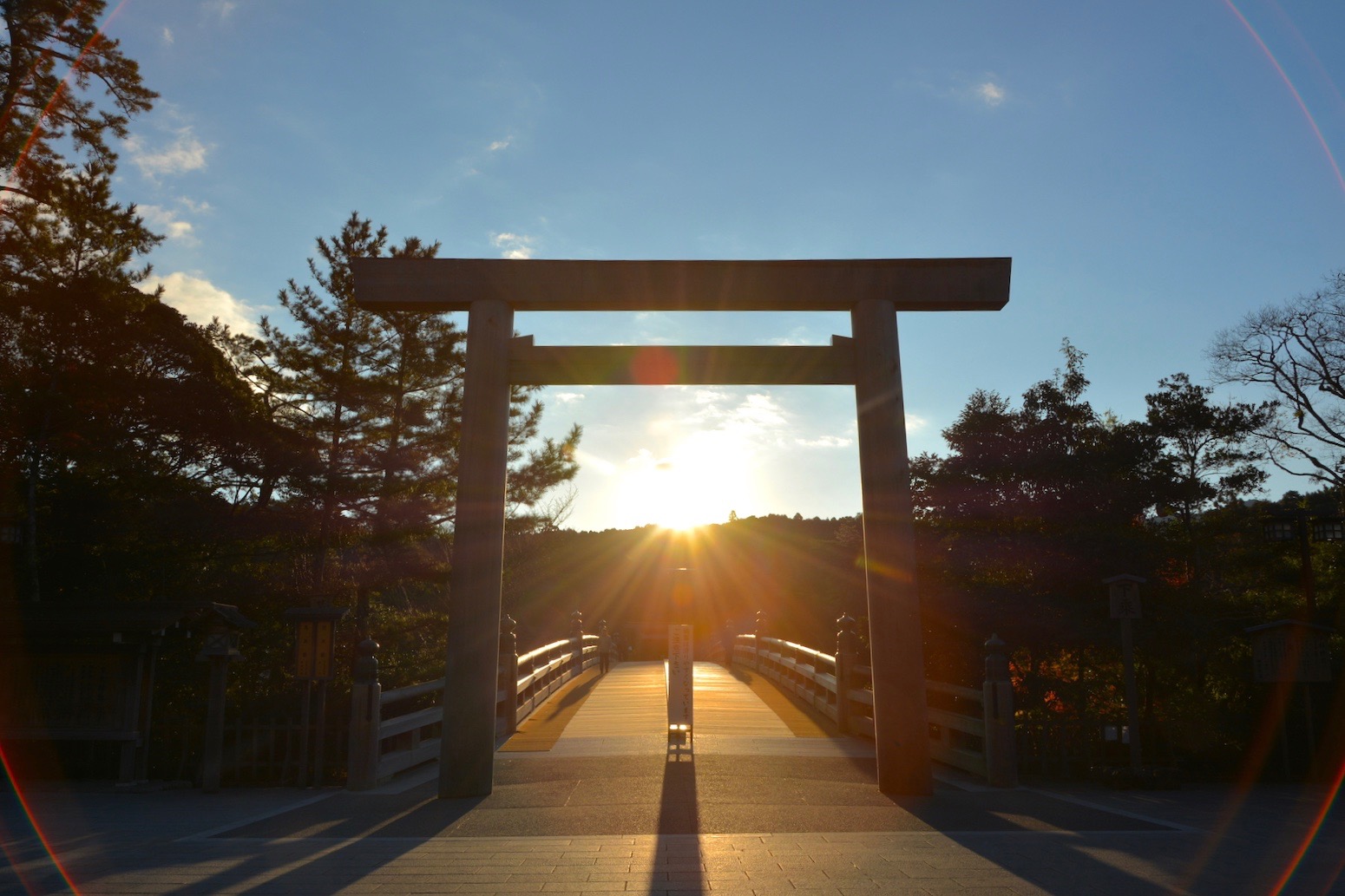 伊勢神宮内宮・宇治橋 | ニッポン旅マガジン