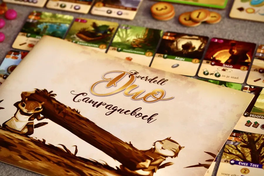 Toàn cảnh bàn chơi Everdell Duo
