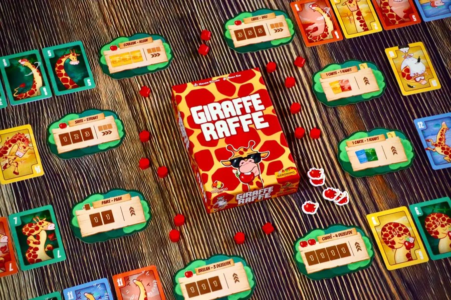 Giraffe Raffe – Climbing Toward the Last Apple