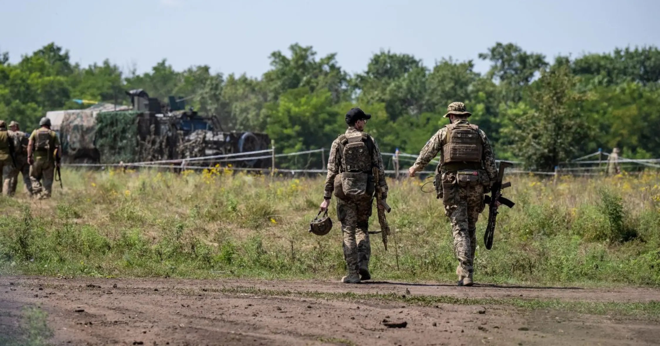 Navigating Ukraine’s Air Defense Dilemma: Challenges and Priorities