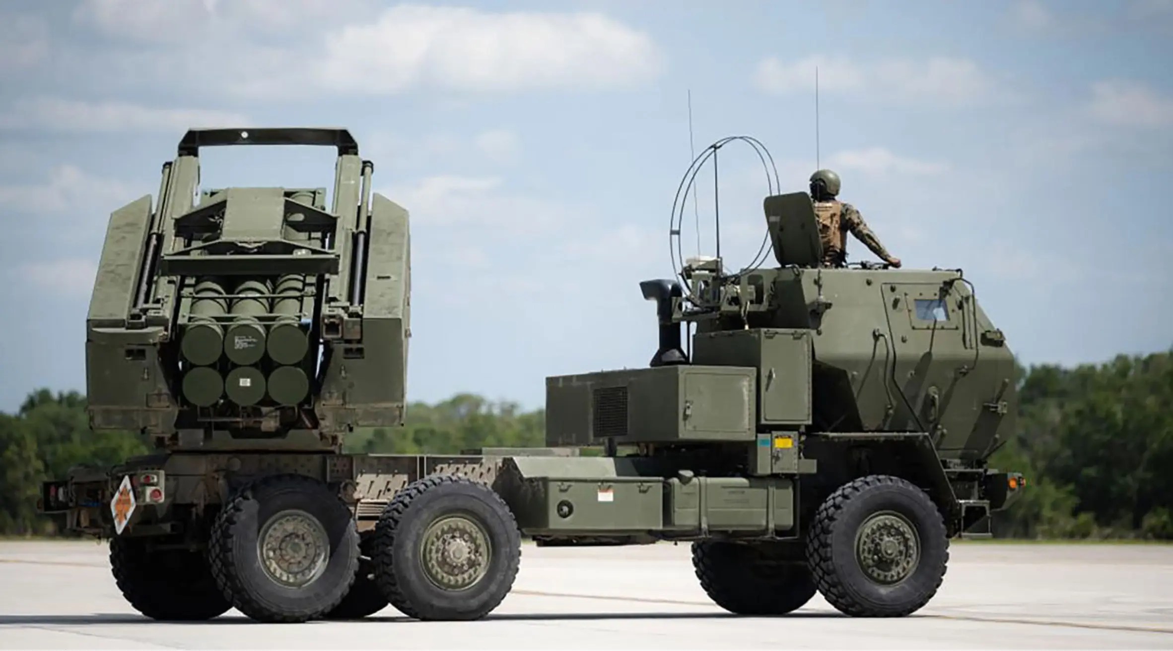 Turning the Tide: Resuming US Military Aid to Ukraine