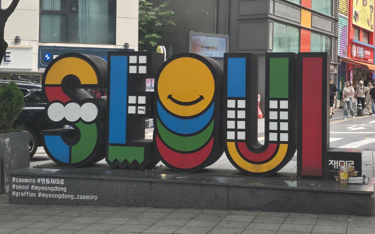 This Seoul sign points the way to a vibrant and colourful city. Photo: Bella Major