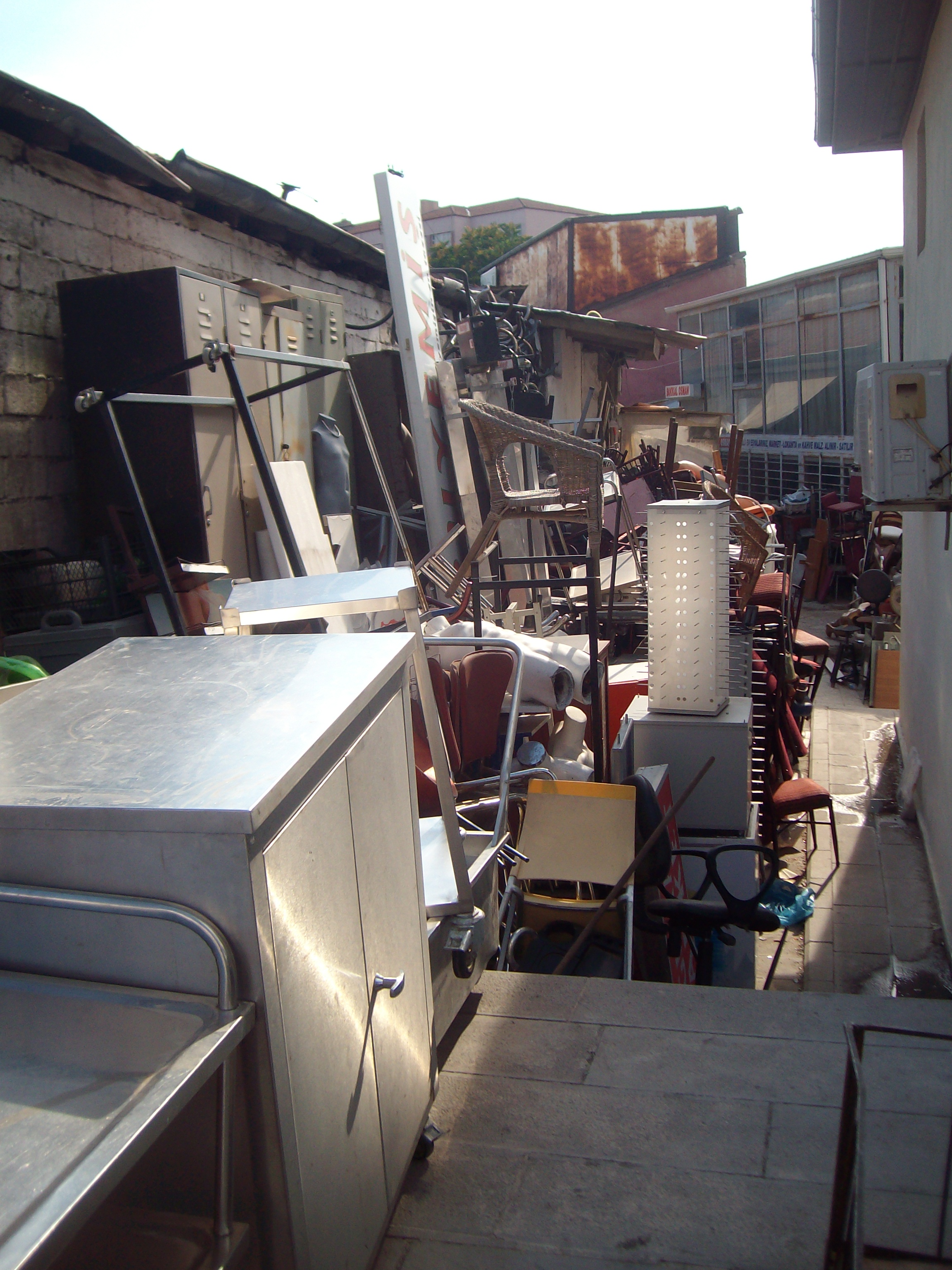 PENTACON DIGITAL CAMERA