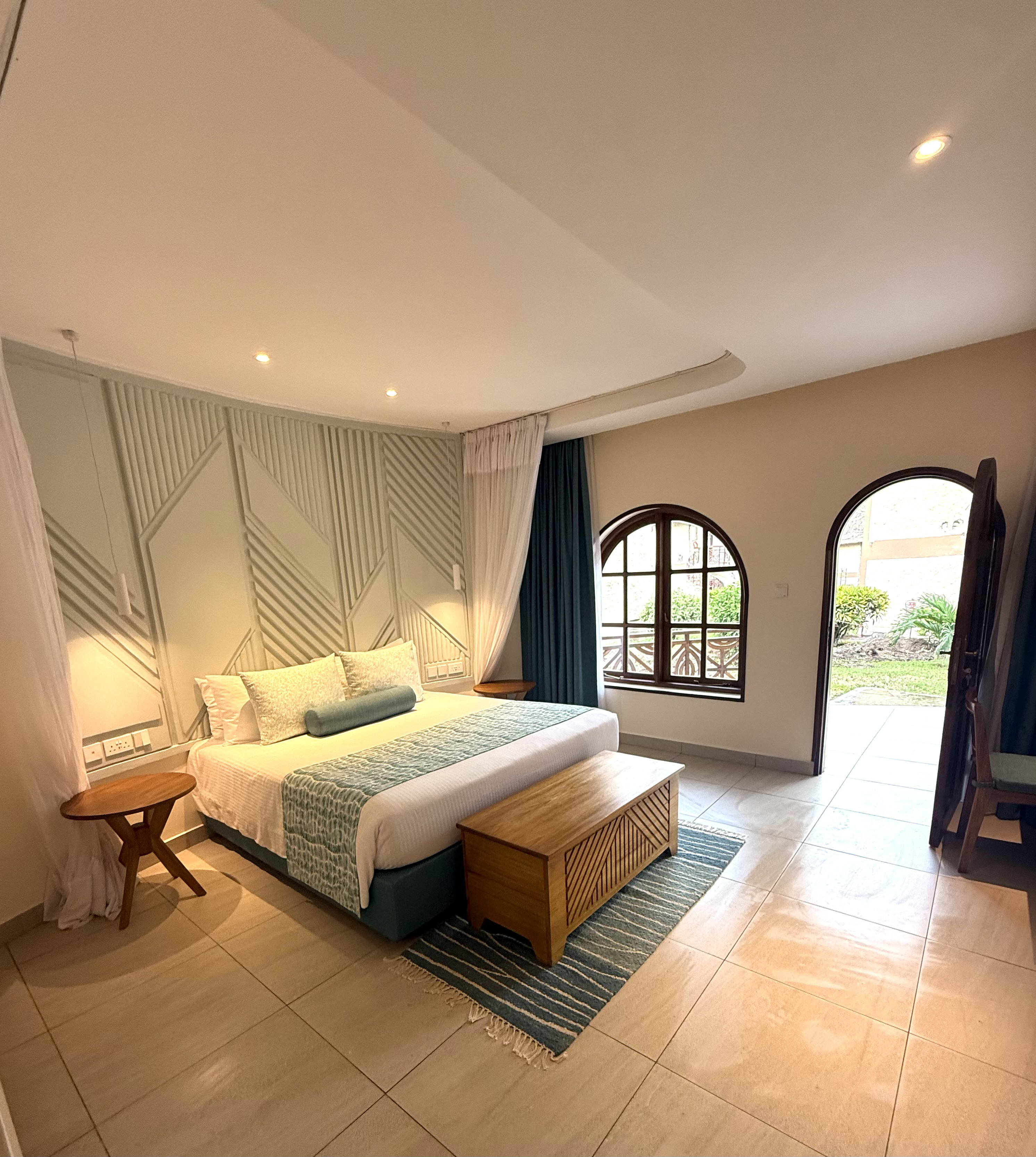 Guestroom Main