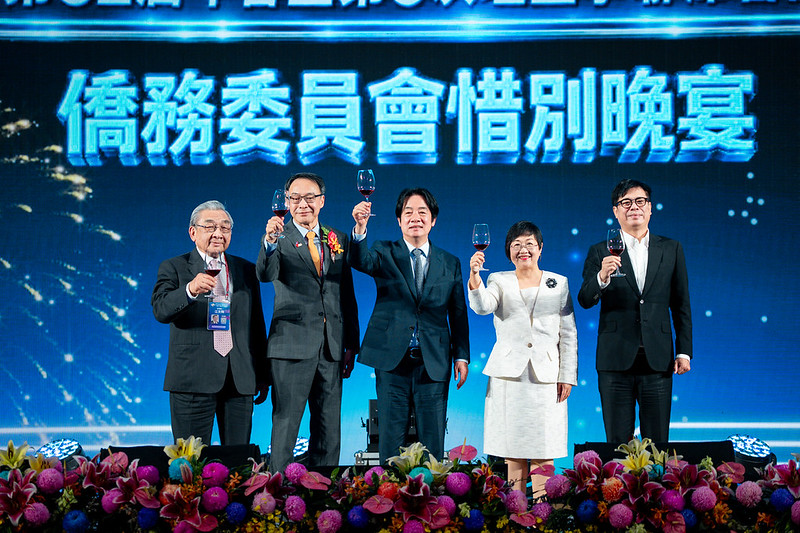 賴總統 出席世總年會 推AI建設助臺商走向世界