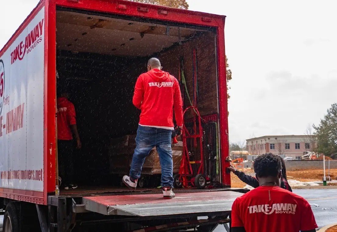 Yes. We provide loading/unloading for rental trucks, containers, and storage moves, plus in-home moving for heavy items.