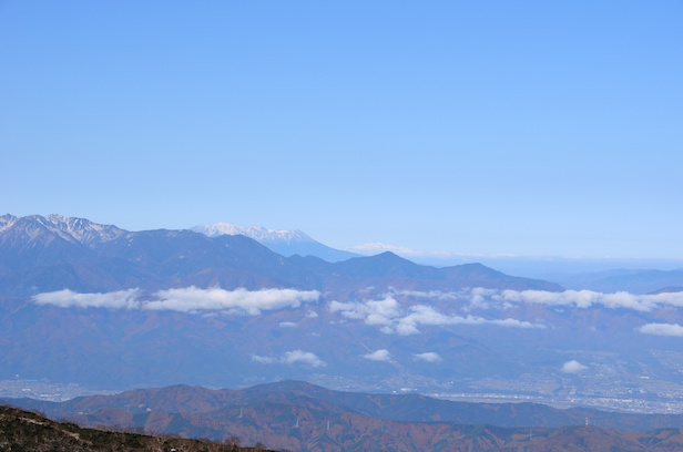 仙丈ヶ岳に日帰り登山！アクセス良好な南アルプス入門の山からの大