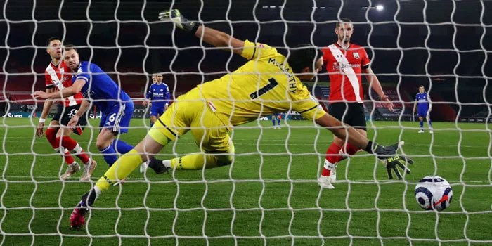 Pertandingan Sengit Southampton vs Leicester Berakhir 2-3