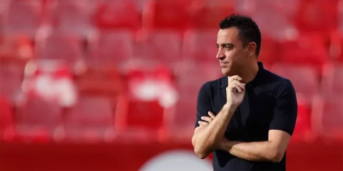 Istri Xavi Isyaratkan Dia Gantikan Ten Hag di Man United?