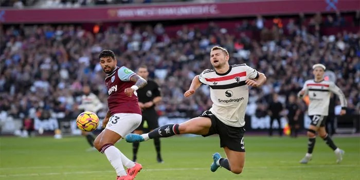 West Ham Guncang Old Trafford, Kemenangan 2-1 Atas Man United Yang Mengejutkan