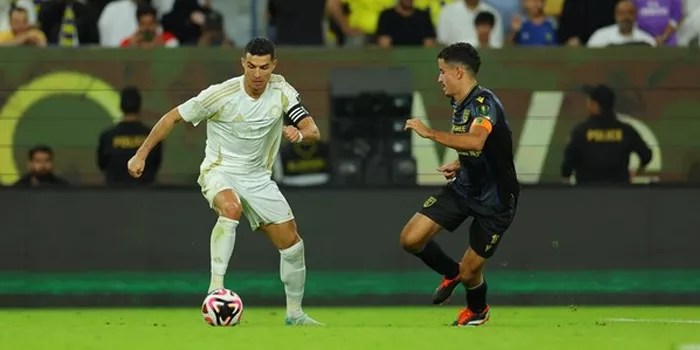 Al Nassr Tumbang dari Al Taawoun di King’s Cup 2024/2025: Skor 0-1