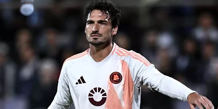 Mats Hummels Mulai Dengan Kekecewaan: Gol Bunuh Diri dan Kekalahan 1-5 di Roma!