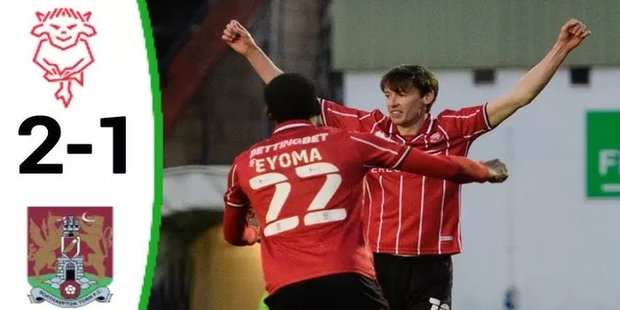 Lincoln Hancurkan, Harapan Northampton dengan Skor 2-1