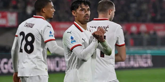 Man of the Match Monza vs AC Milan: Tijjani Reijnders Layak!