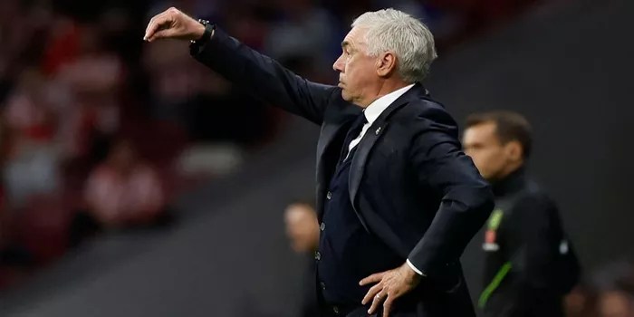 AC Milan: Carlo Ancelotti Cemas dengan Ketahanan Lini Pertahanan Real Madrid