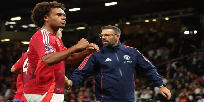 Nasih Ruud van Nistelroo di MU Segera Diputuskan Apa Selanjutnya?