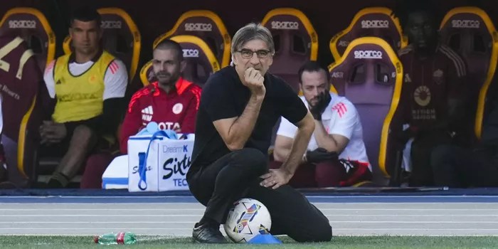 AS Roma Pecat Ivan Jurić Lewat Via Telepon