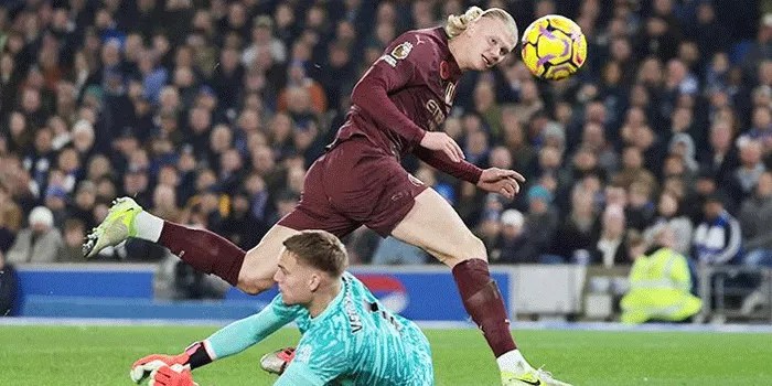 Manchester City Kalah, Erling Haaland Tetap Gacor Pecahkan Rekor Gol Alan Shearer