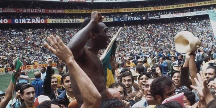 Legenda Sepak Bola Dunia: Pele, Sang Raja Sepak Bola