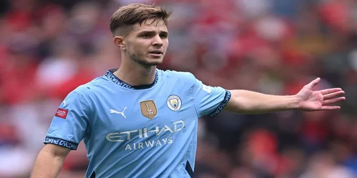 Man City Menanggapi Ketertarikan West Ham terhadap James McAtee