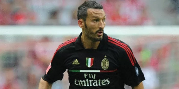 Zambrotta Legenda Mematikan Rossoneri di Era-nya