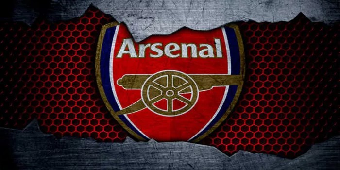 Deretan Pemain Bertahan Terbaik Arsenal Sepanjang Masa
