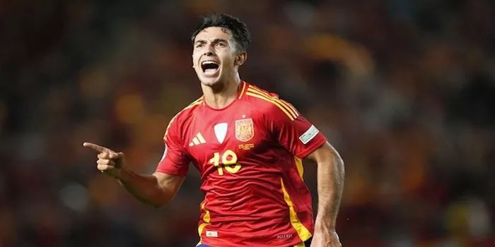 Club Man City  Krisis 6 Gelandang yang Siap Mengisi Kekosongan Rodri di Januari