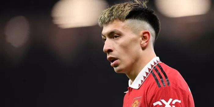 Absen Lawan Ipswich Town, Kapan Martinez Perkuat MU Lagi?