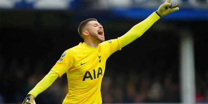 Tottenham yang Terancam Ditinggal Lama Guglielmo Vicario Akibat Cedera