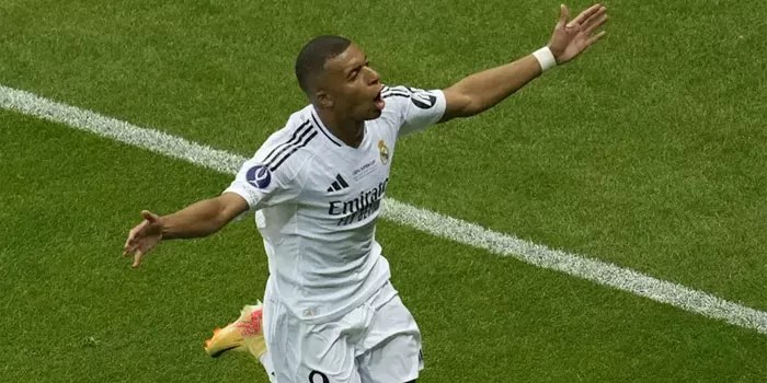 Ancelotti Senang Saat Mbappe Cetak Gol Untuk Madrid