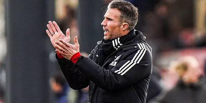 Robin van Persie Kesulitan untuk Kembali Ke Arsenal