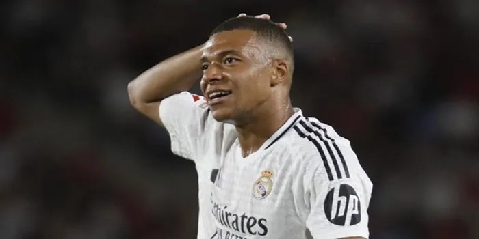Kylian Mbappe Absen di Acara Natal Real Madrid Apa yang Terjadi?