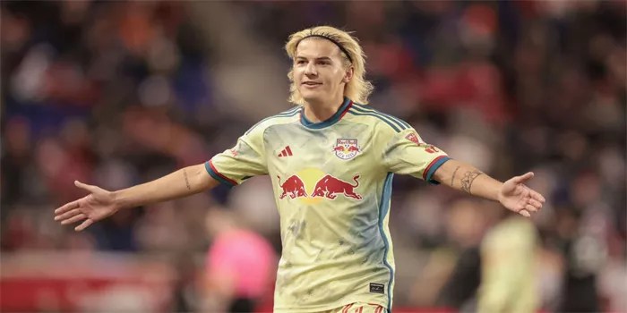 John Tolkin dari USMNT ‘Menyesali’ Aktivitas Media sosialnya di Masa Lalu